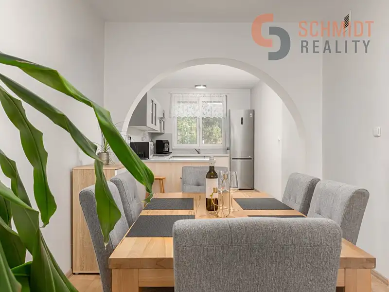 Prodej rodinného domu 230 m², pozemek 488 m², Valtice – náhled fotky 3