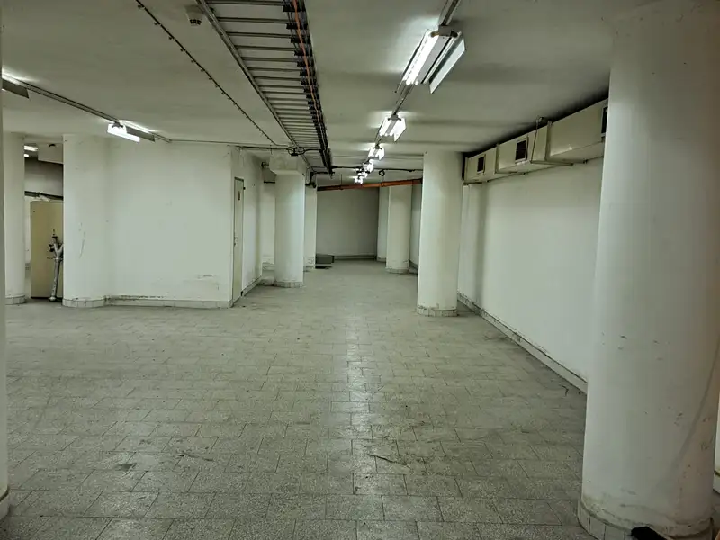 Pronájem komerční nemovitosti 155 m², Zlín – náhled fotky 3