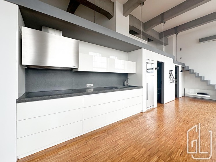 Квартира 2+kk в оренду, 114 м² (2 з 11)