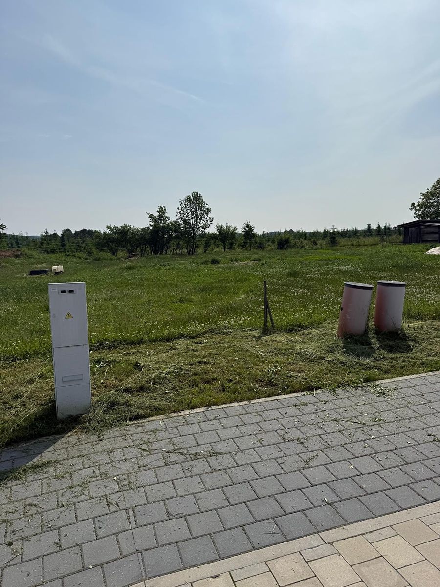 Prodej stavebního pozemku 1018 m² – fotografie 2