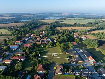 Prodej  stavebního pozemku 1 360 m²
