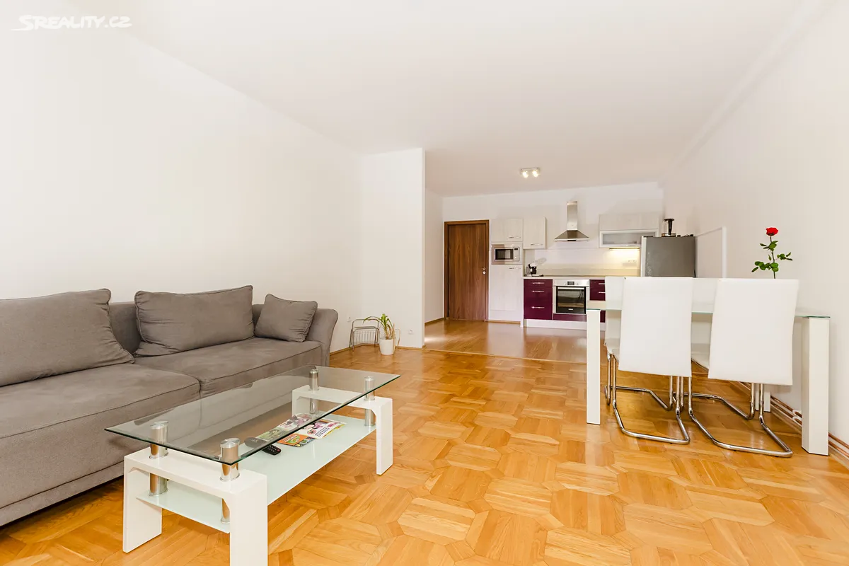 Prodej vícegeneračního domu 240 m², pozemek 294 m², Lipno nad Vltavou