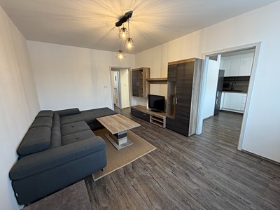 Pronájem bytu 2+1 59 m² (Jednopodlažní)