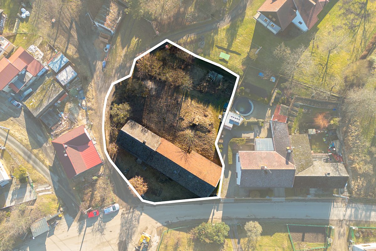 Prodej rodinného domu 120 m², pozemek 1179 m² – fotografie 2