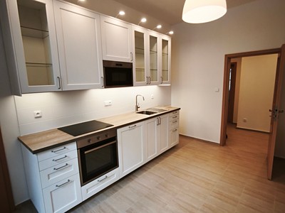 Pronájem bytu 3+1 81 m² (Jednopodlažní)