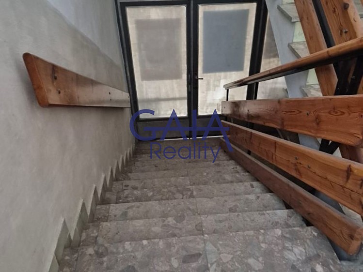 Prodej komerčního prostoru, 307 m² (17 z 22)