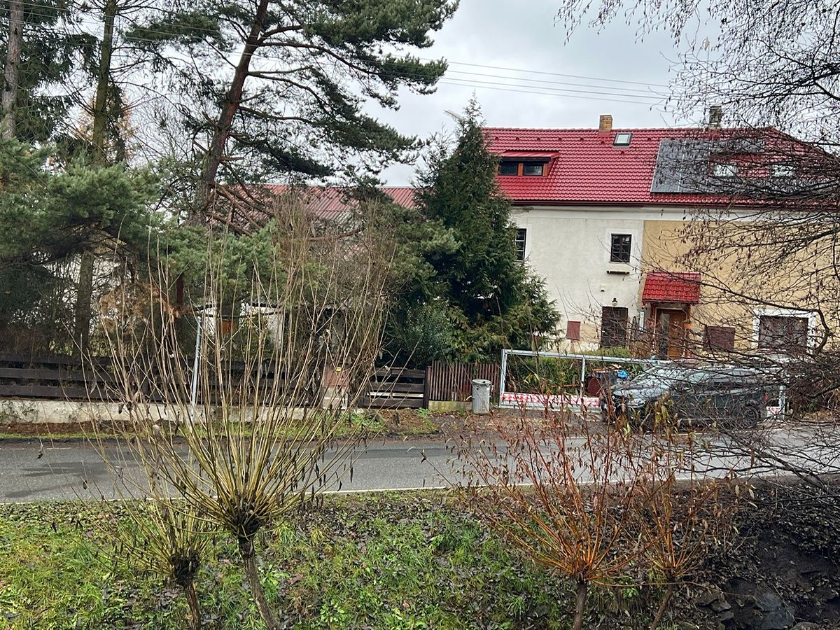 Prodej rodinného domu 120 m², pozemek 982 m² – fotografie 2