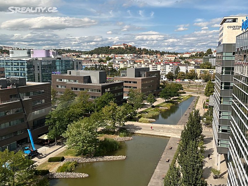 Pronájem kanceláře 936 m², Brno