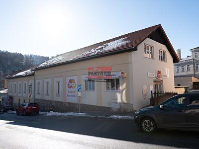 Prodej obchodního prostoru 920 m²