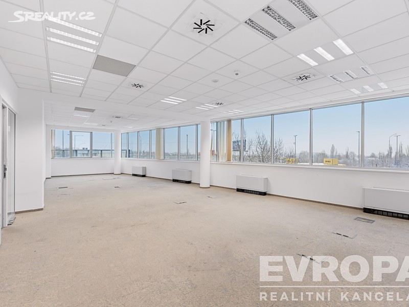 Pronájem kanceláře 956 m² - Widok 3