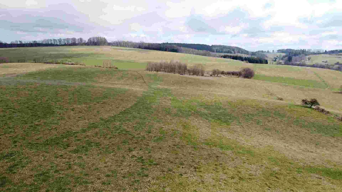 Prodej pozemku 5185 m²