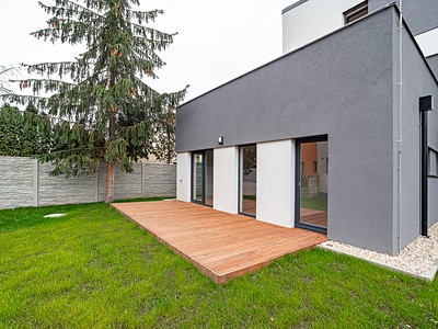 Prodej bytu 4+kk 93 m² (Jednopodlažní)