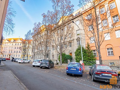 Prodej bytu atypické 77 m² (Podkrovní)