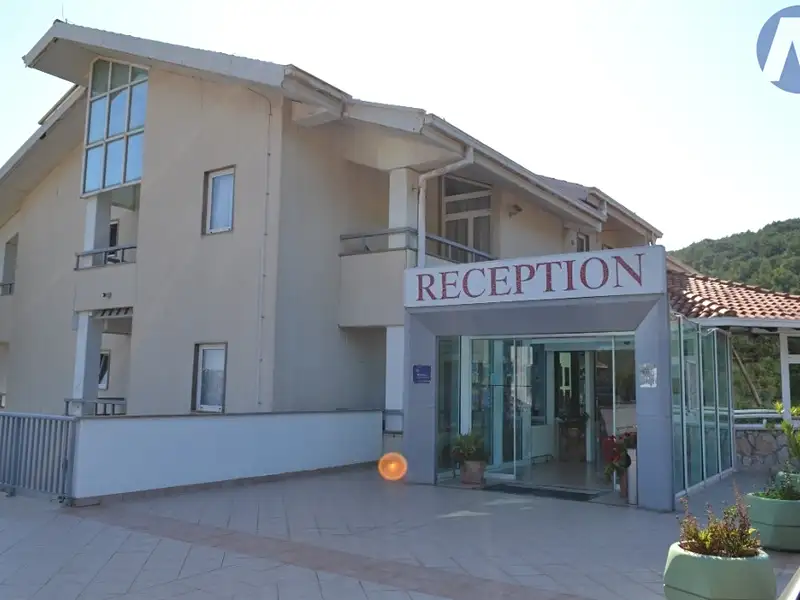 Prodej ubytovacího zařízení 2327 m², Martinšćica – náhled fotky 3