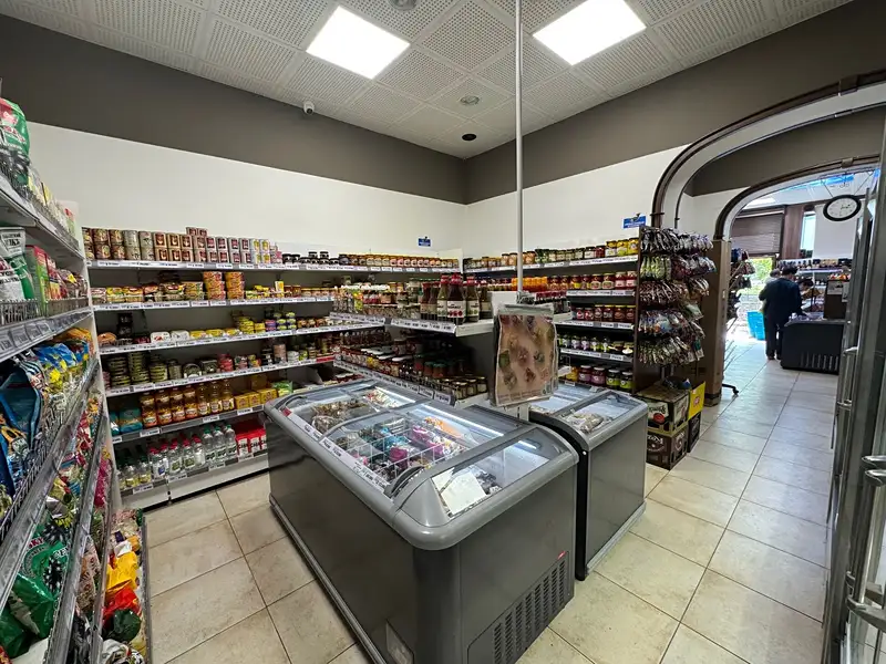 Prodej obchodního prostoru 89 m², Karlovy Vary – náhled fotky 3