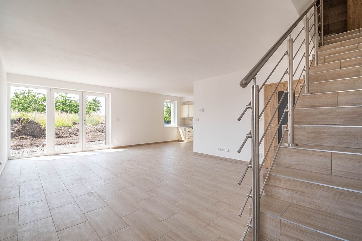 Prodej rodinného domu 106 m², pozemek 234 m² – fotografie 4