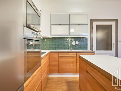 Pronájem bytu 3+kk 81 m²