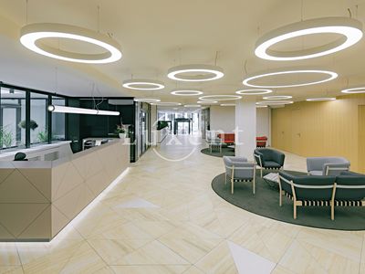 Pronájem kanceláře 635 m²