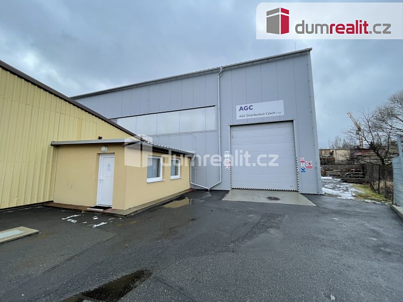 Pronájem výrobní haly, prostoru 677 m²