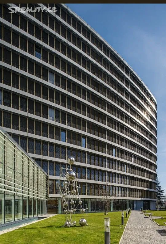 Pronájem kanceláře 535 m² – další