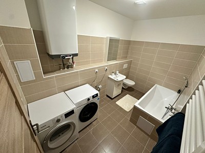Pronájem bytu 2+kk 47 m² (Jednopodlažní)
