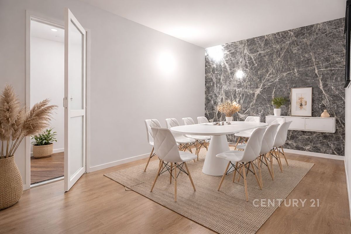 Pronájem obchodního prostoru 141 m²
