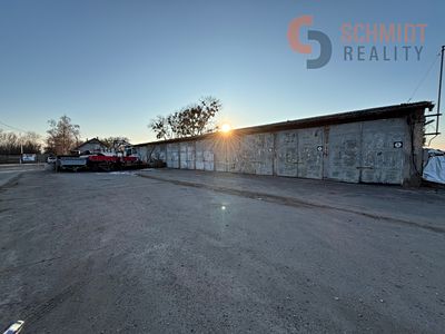 Prodej skladového prostoru 867 m²