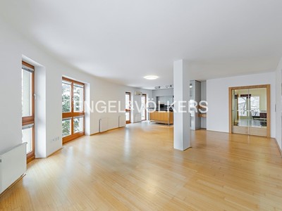 Pronájem bytu 5+kk 170 m²