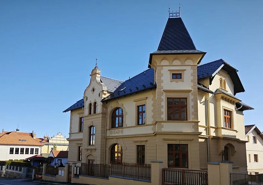 Prodej činžovního domu 600 m² – fotografie 3