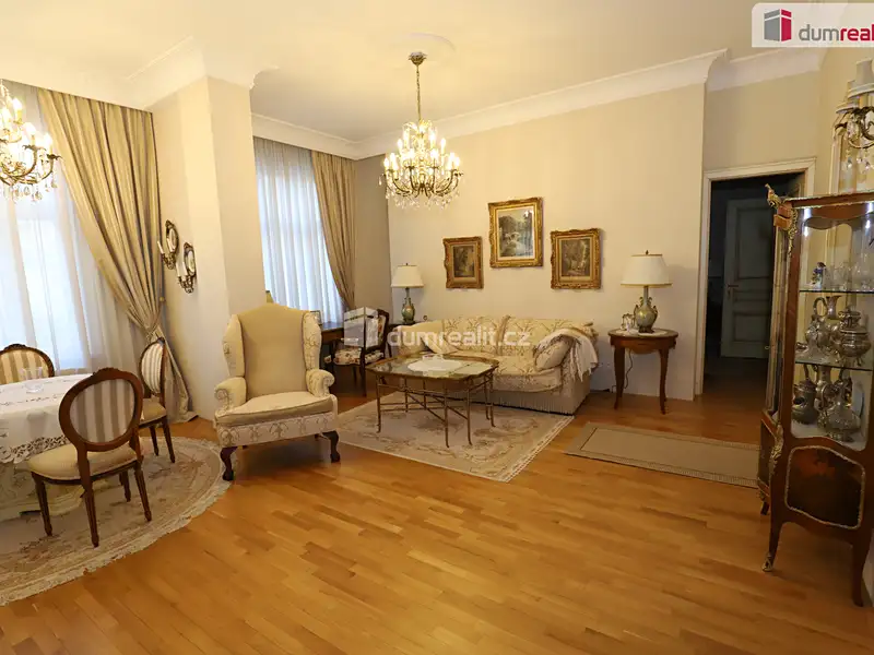 Prodej bytu 2+kk 68 m², Mariánské Lázně – náhled fotky 2