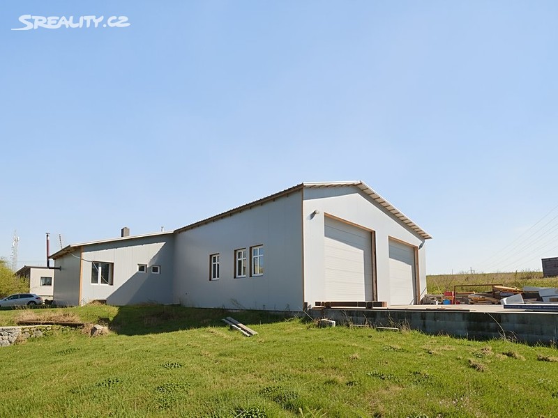 Prodej výrobní haly, prostoru 350 m², okres Blansko