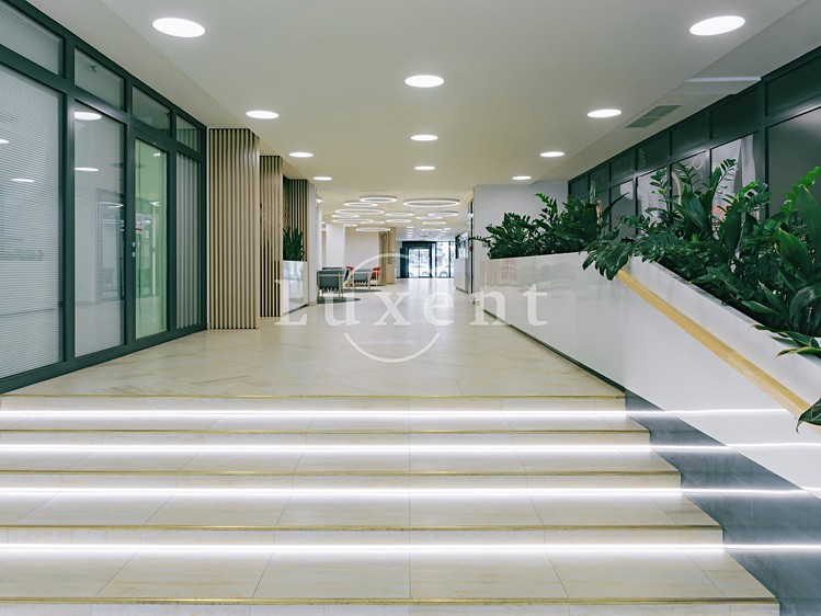 Комерційне приміщення в оренду, 635 м² (3 з 5)