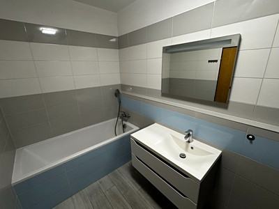 Pronájem bytu 2+kk 64 m² (Jednopodlažní)