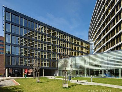 Pronájem kanceláře 535 m²