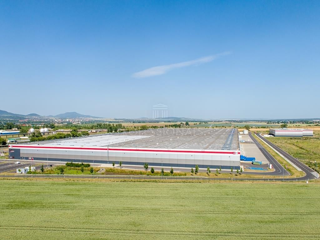 Pronájem skladového prostoru 6248 m² – fotografie 3