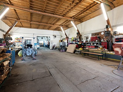 Prodej komerční nemovitosti 900 m² — photo 4