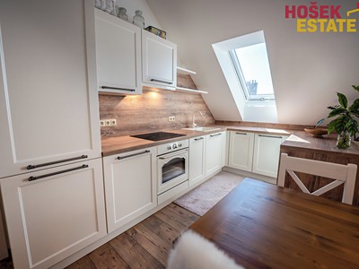 Prodej bytu 3+kk 82 m² (Jednopodlažní)