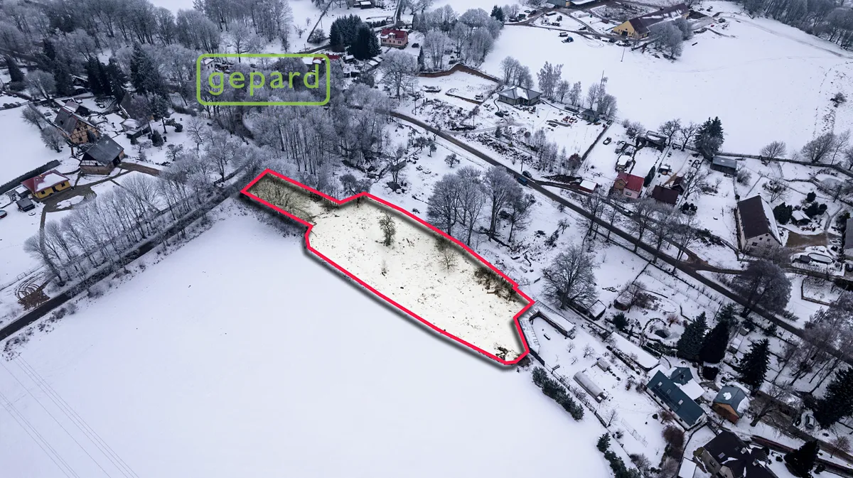 Prodej stavebního pozemku 3300 m²