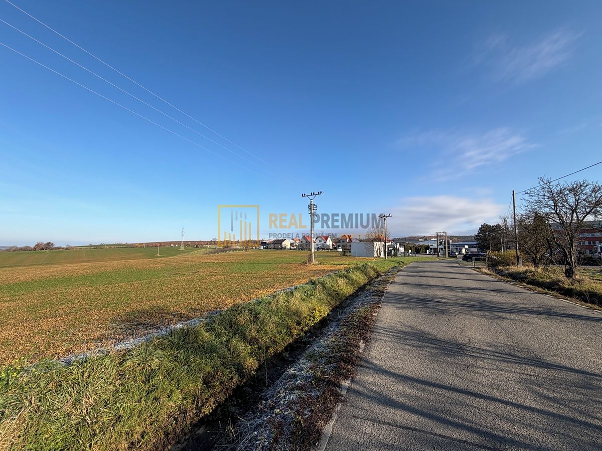 Prodej komerčního pozemku 28935 m² – fotografie 2