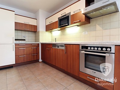 Pronájem bytu 3+kk 80 m²