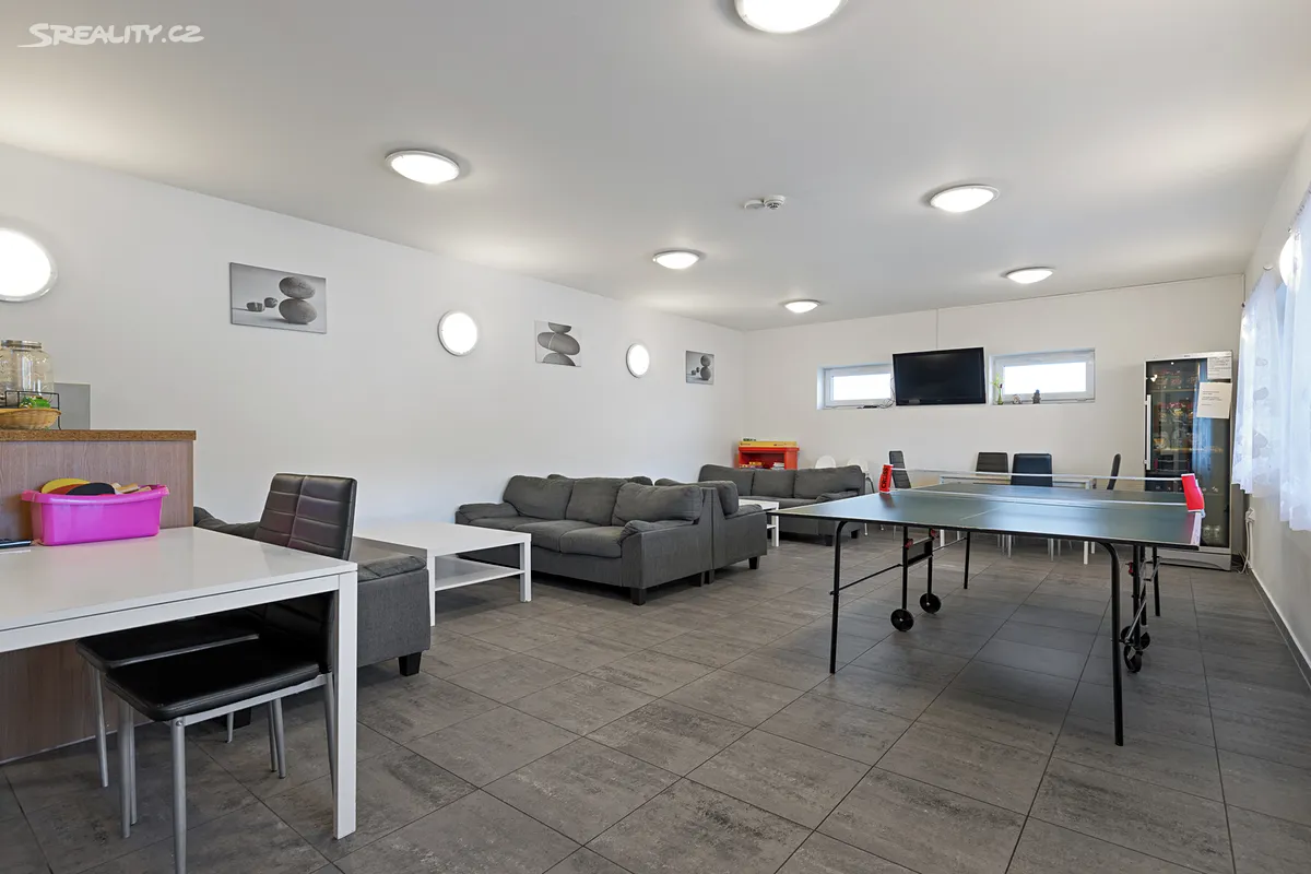 Prodej ubytovacího zařízení 1265 m² – další