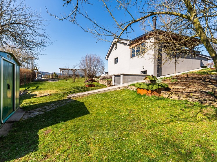 Prodej domu, 121 m² (27 z 38)