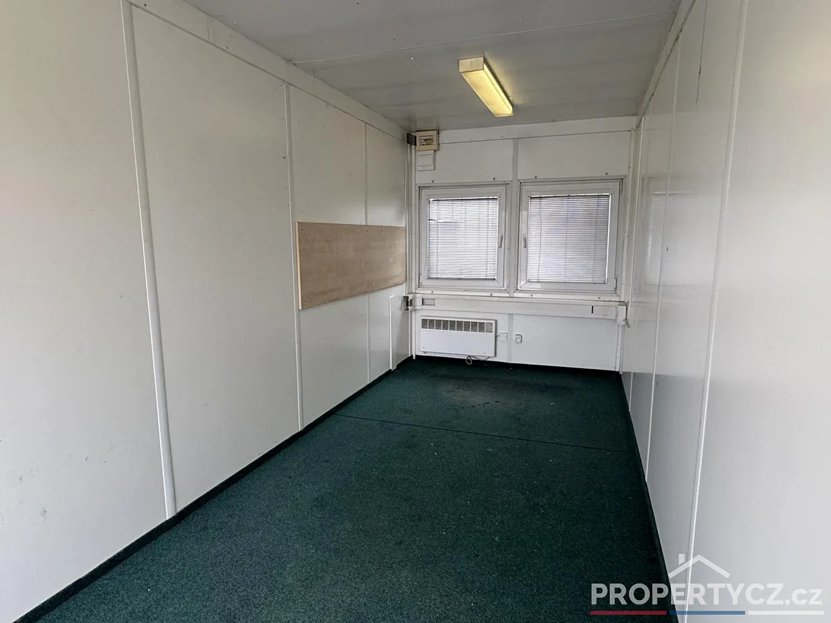 Pronájem skladového prostoru 14 m²