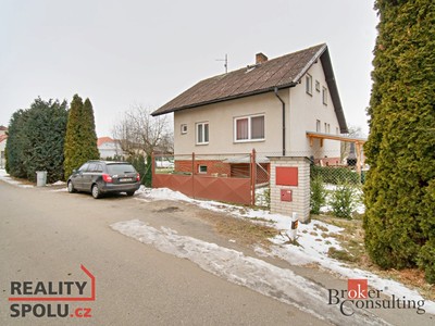 Prodej  rodinného domu 242 m², pozemek 385 m²