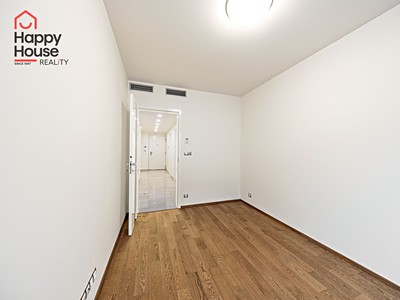 Pronájem bytu 3+kk 88 m² — photo 5