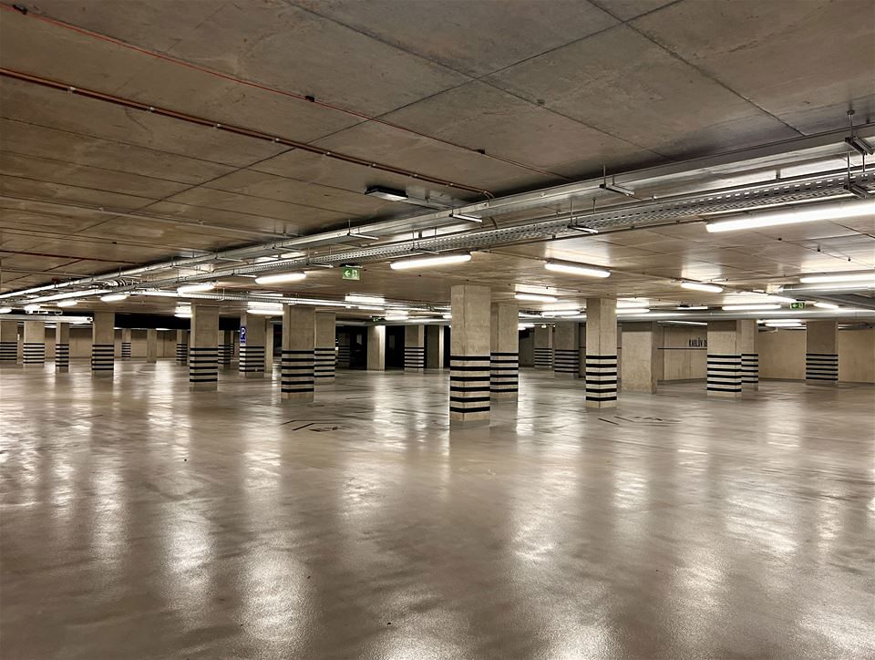 Pronájem garážového stání 14 m² – fotografie 4