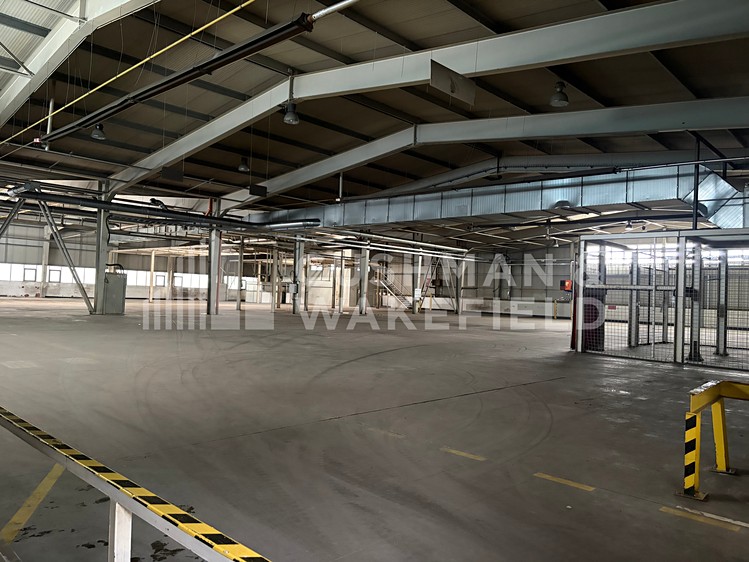 Gewerbefläche zur Miete, 5.848 m² (1 von 4)