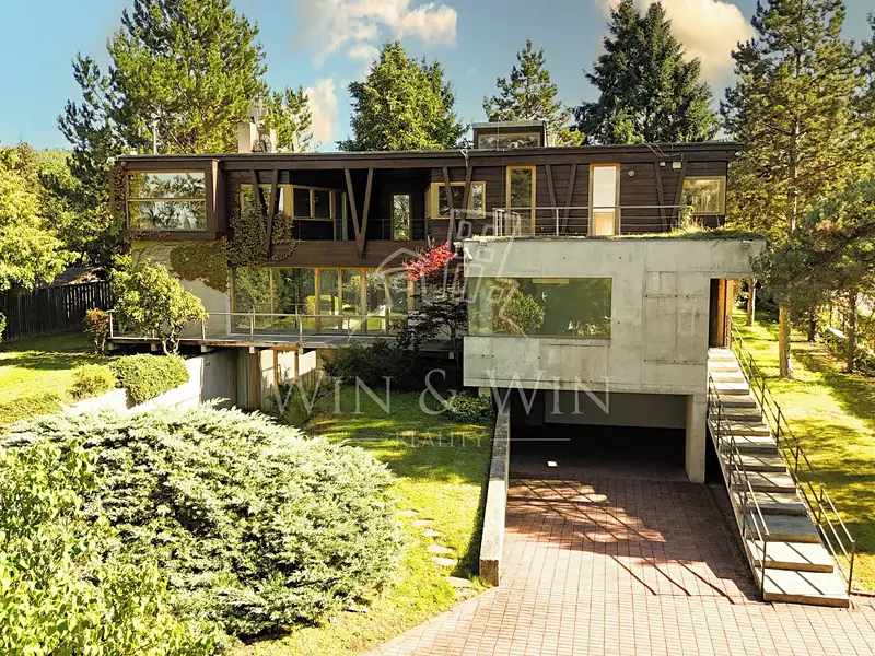 Prodej rodinného domu 477 m², pozemek 1644 m², Vrané nad Vltavou – náhled fotky 1