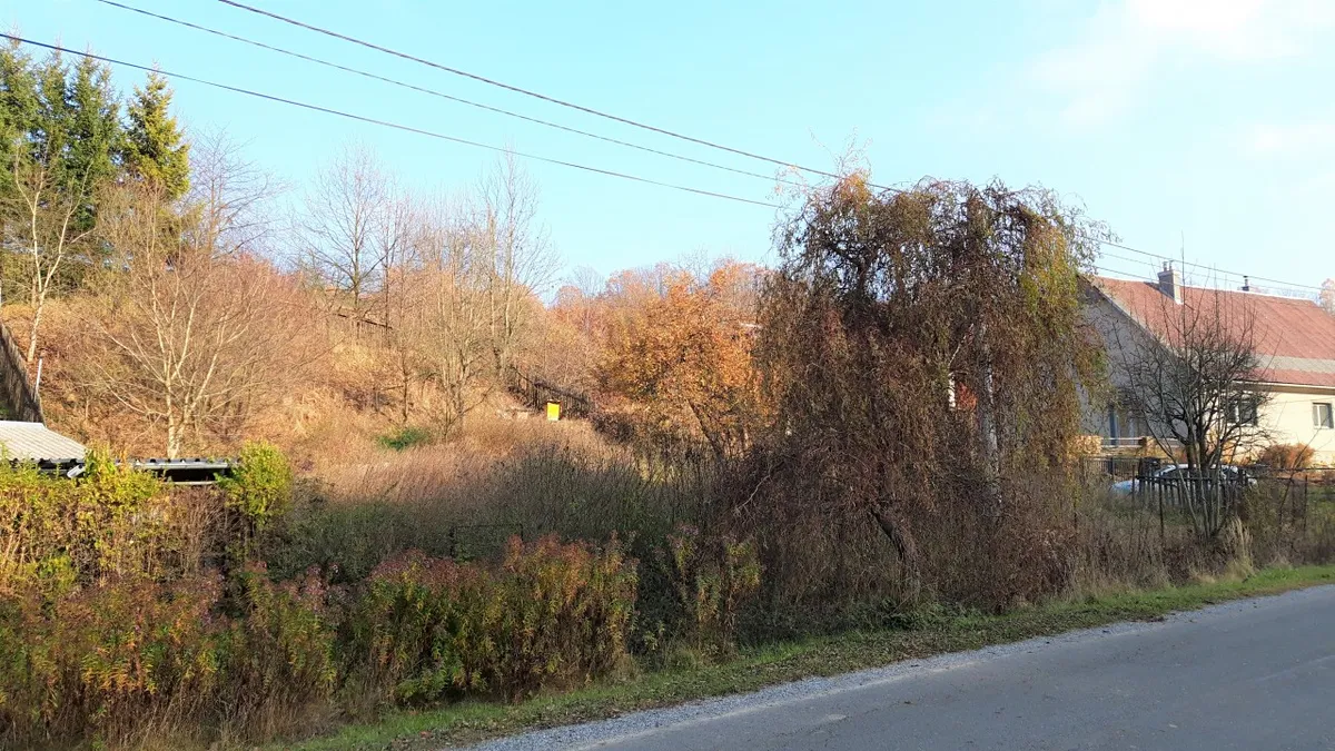 Prodej stavebního pozemku 2038 m²