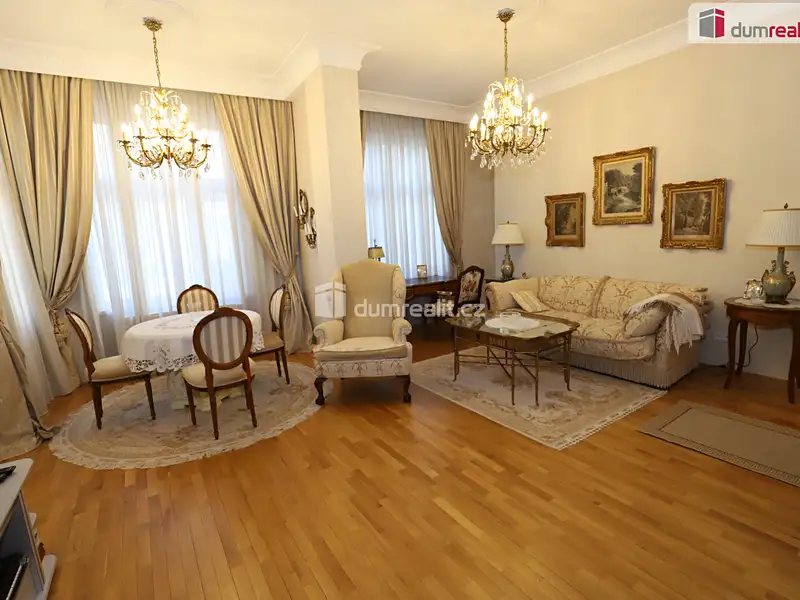 Prodej bytu 2+kk 68 m², Mariánské Lázně – náhled fotky 1
